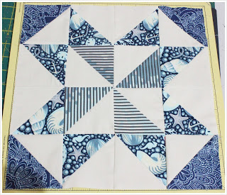 About A Quilt Sampler QAL #11 : Piecing Block 5 - The Little Mushroom ...